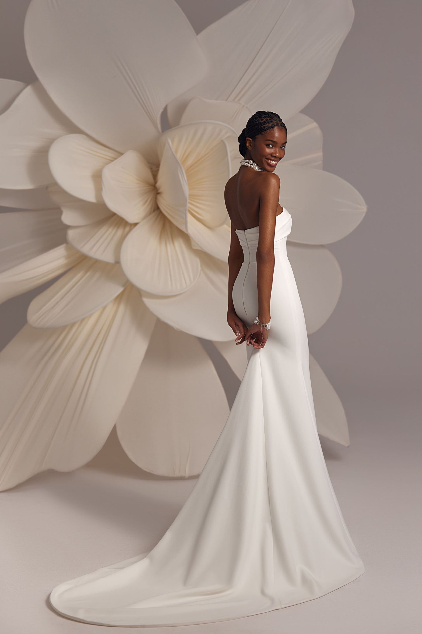 Amalfi – Elegantes Brautkleid mit figurbetonter Silhouette
